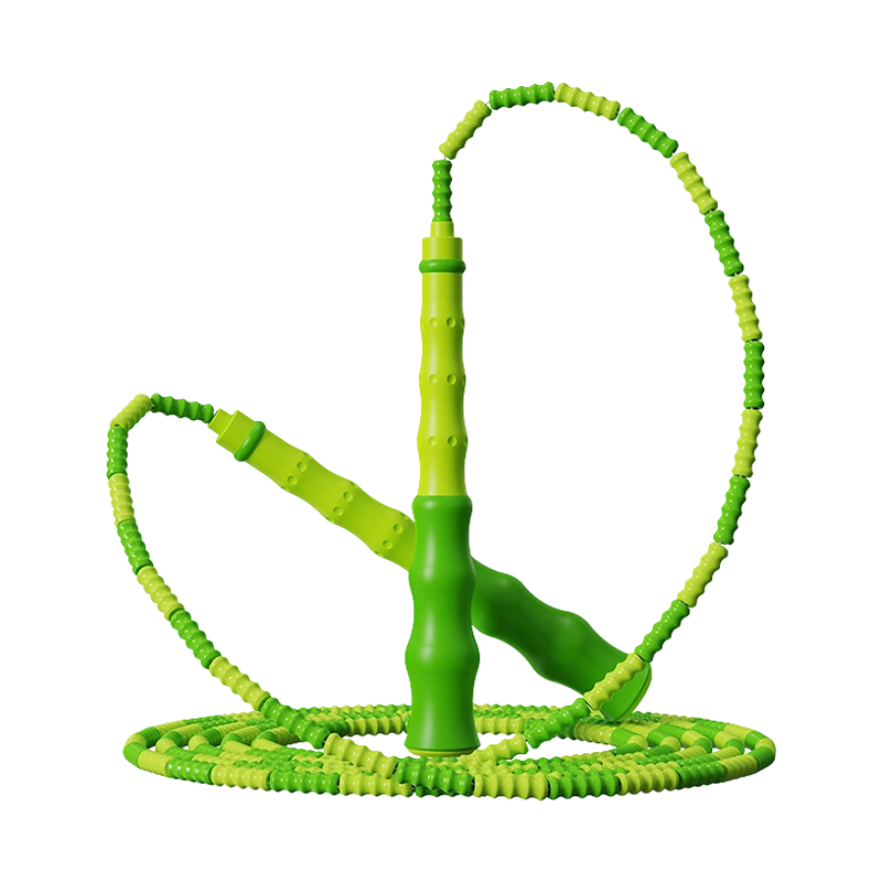 TS -18 طلاب المدارس الابتدائية البدء في تعلم تخطي حبال الخيزران